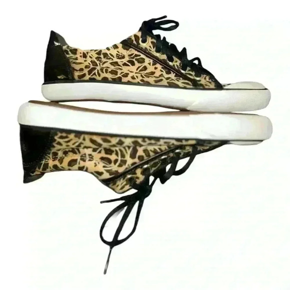 COACH Barrett Cheetah Print sneakers Size 6 B Women pre-loved good condition - Picture 9 of 12